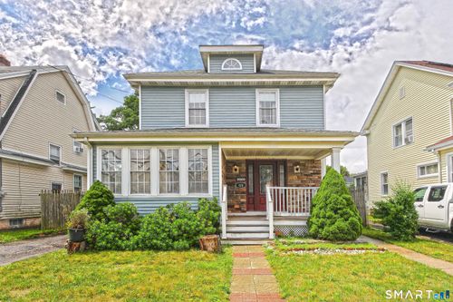 426 Second Ave, West Haven, CT, 06516-5135 | Card Image
