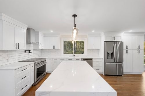 241 Prospect St, Franklin, MA, 02038-3405 | Card Image