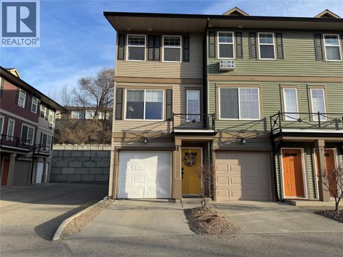 20-1970 Braeview Pl, Kamloops, BC, V1S0A2 | Card Image