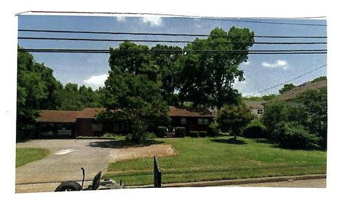 313 Myatt Dr, Madison, TN, 37115-3022 | Card Image