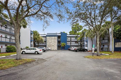 apt-205-3170 Holiday Springs Blvd, Margate, FL, 33063-5412 | Card Image