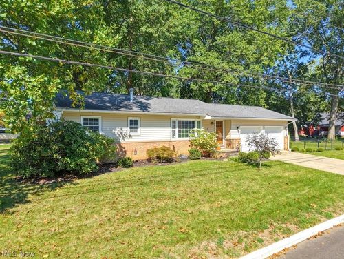 330 Tolbert St, Wadsworth, OH, 44281-1237 | Card Image