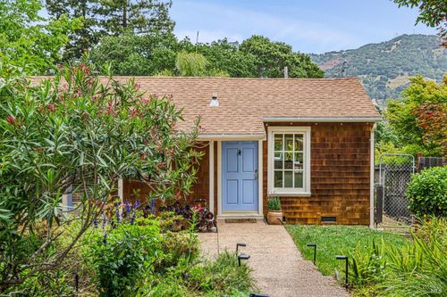 12 Estates Ct, San Rafael, CA, 94901-3617 | Card Image