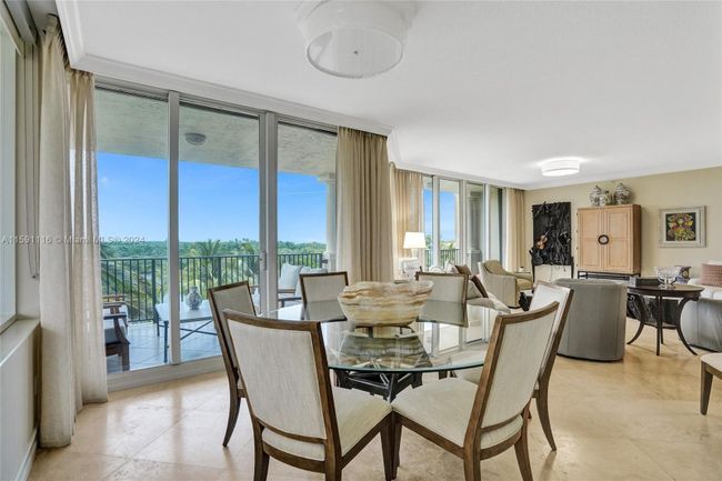 401 - 13627 Deering Bay Dr, Condo with 3 bedrooms, 3 bathrooms and null parking in Coral Gables FL | Image 7
