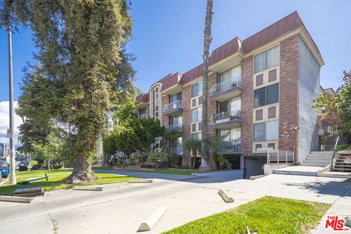 102-210 S La Fayette Park Place, Los Angeles, CA, 90057 | Card Image