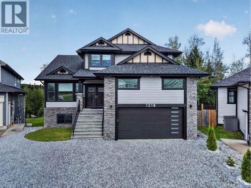 1218 Orizaba Crt, Prince George, BC, V2N0B7 | Card Image