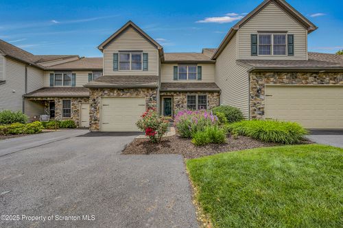33 Hedge Row Run, Clarks Summit, PA, 18411-8965 | Card Image