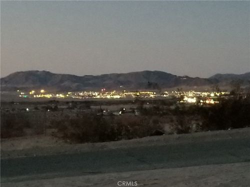 apt-9-73550 Two Mile Rd, 29 Palms, CA, 92277-1775 | Card Image