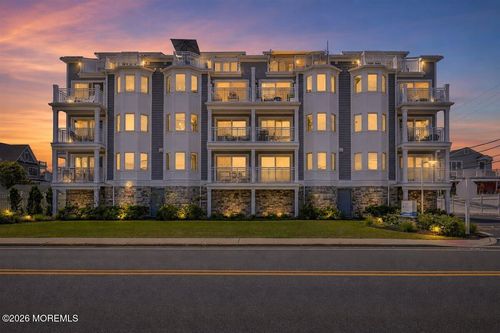 21-150 Ocean Ave, Sea Bright, NJ, 07760-2184 | Card Image