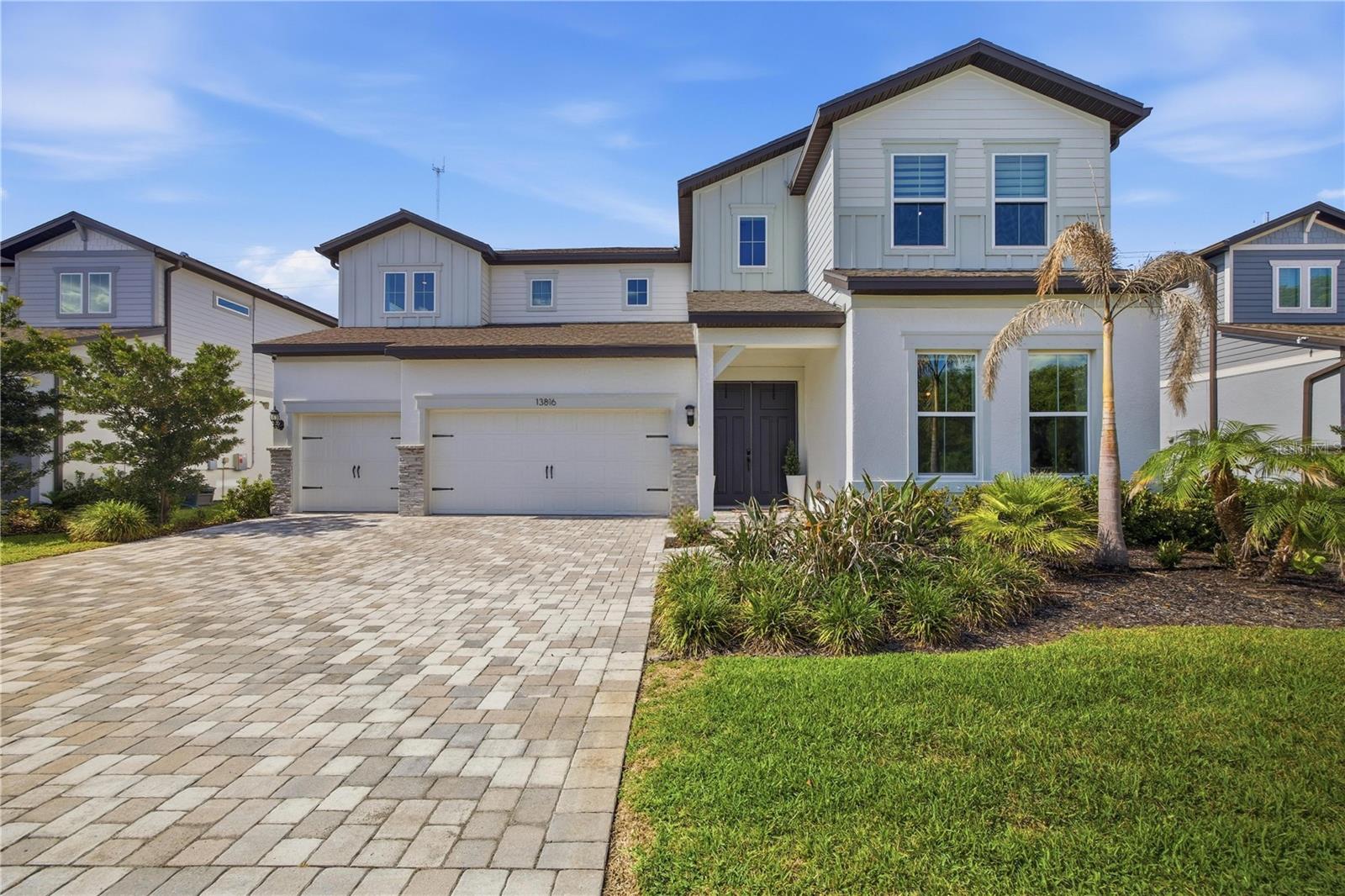 Residential in RIVERVIEW 3