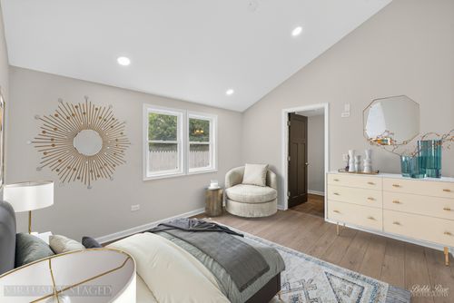 4405 Greenwood Rd, Woodstock, IL, 60098-8645 | Card Image