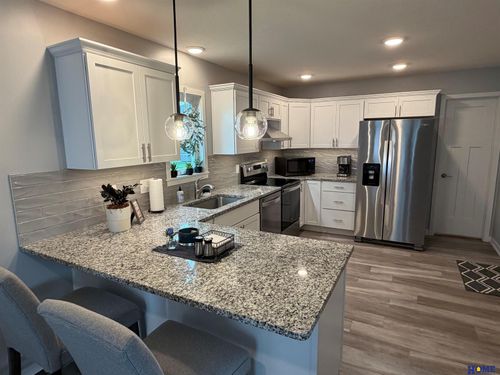 5806 S 94th St, Lincoln, NE, 68526-9815 | Card Image