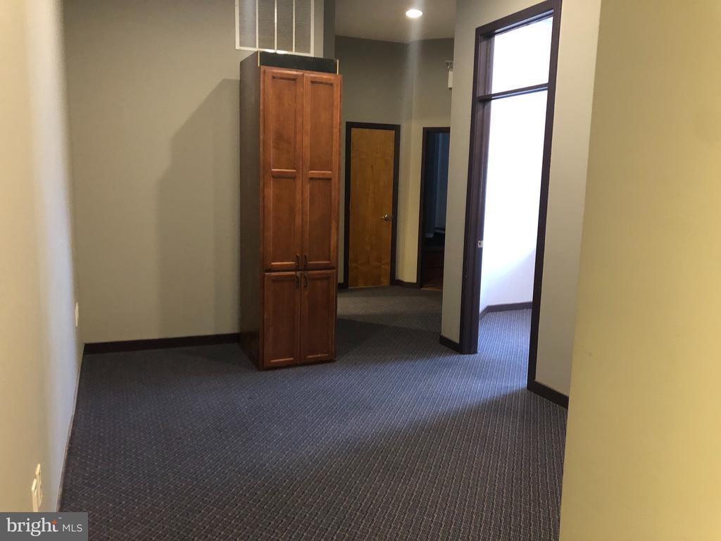 Commercial Lease in BALTIMORE 5