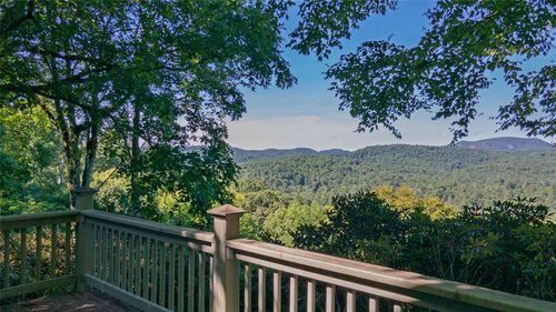 229 Lucerne Dr, Highlands, NC, 28741-8433 | Card Image