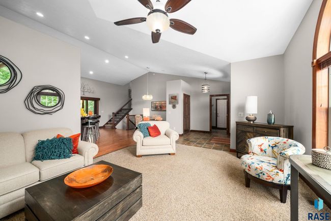4400 E Aster Cir, House other with 5 bedrooms, 4 bathrooms and null parking in Sioux Falls SD | Image 17