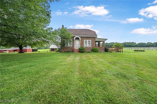 6825 Rose Hill Rd, Roseville, OH, 43777-9743 | Card Image