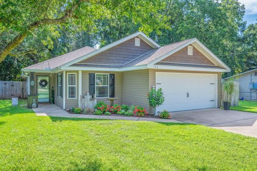 153 Shady Ln, Crestview, FL, 32536-1727 | Card Image