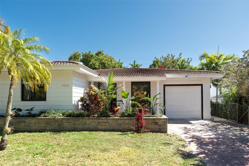 1860 Sw 13th St, Miami, FL, 33145-1404 | Card Image