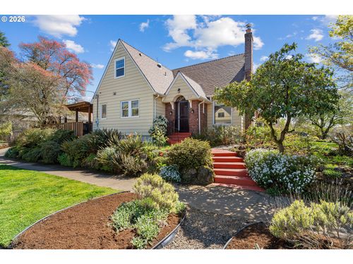 4010 Ne Klickitat St, Portland, OR, 97212-2827 | Card Image