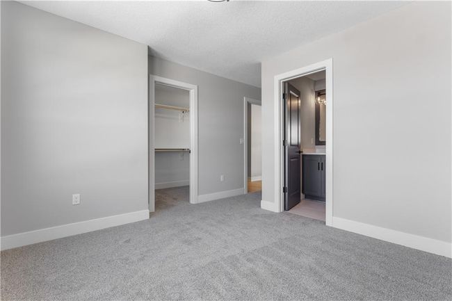 Photo is from a similar model. | Image 21