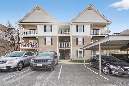 3300 Spring Creek Ln, O Fallon, MO, 63368-7486 | Card Image