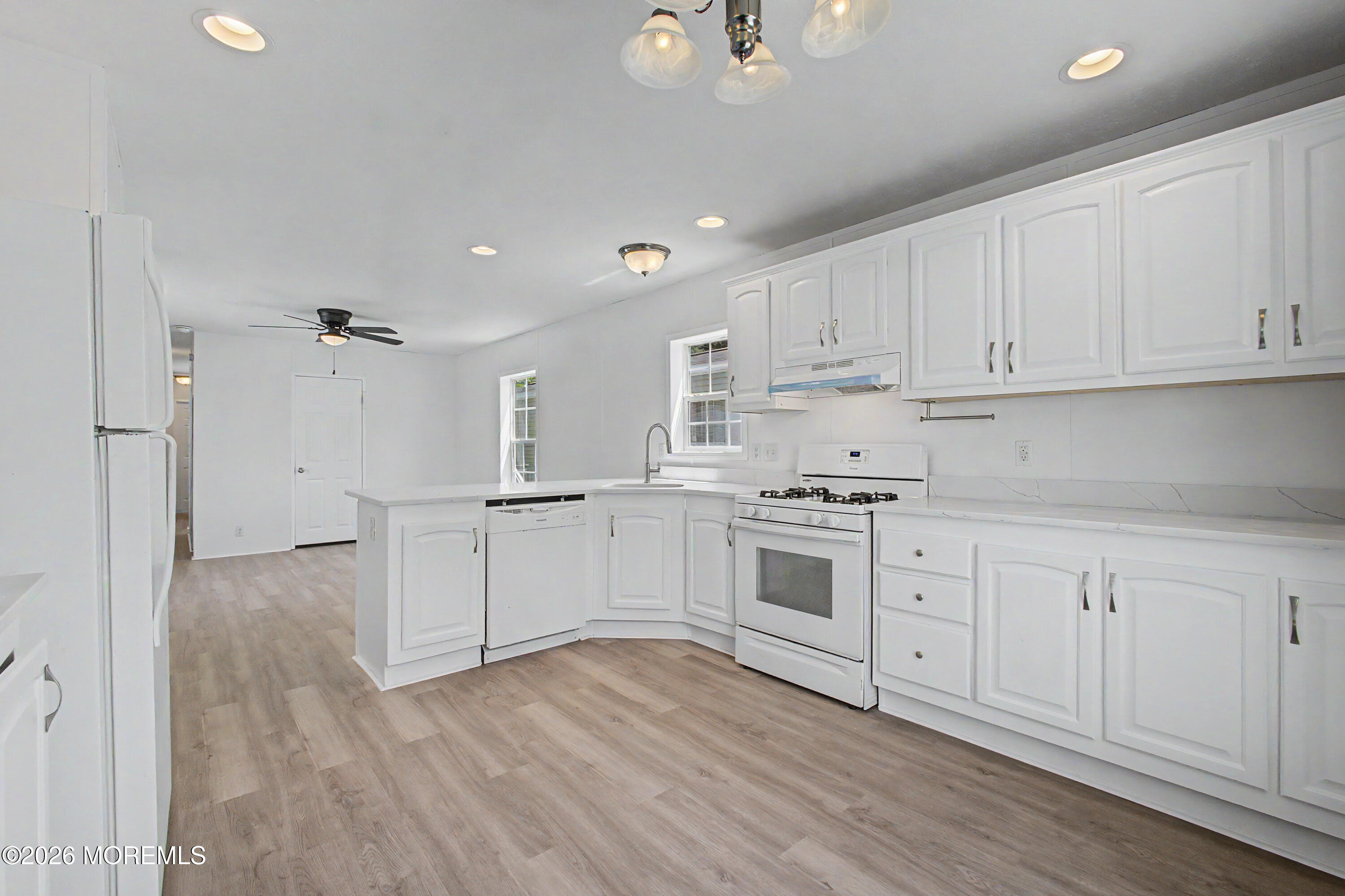 Residential Lease in Wall 5