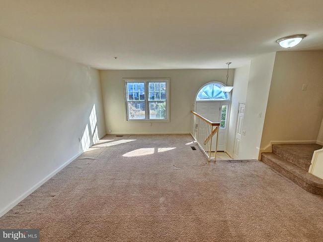 19165 Highstream Dr, Townhouse with 3 bedrooms, 4 bathrooms and null parking in GERMANTOWN MD | Image 5