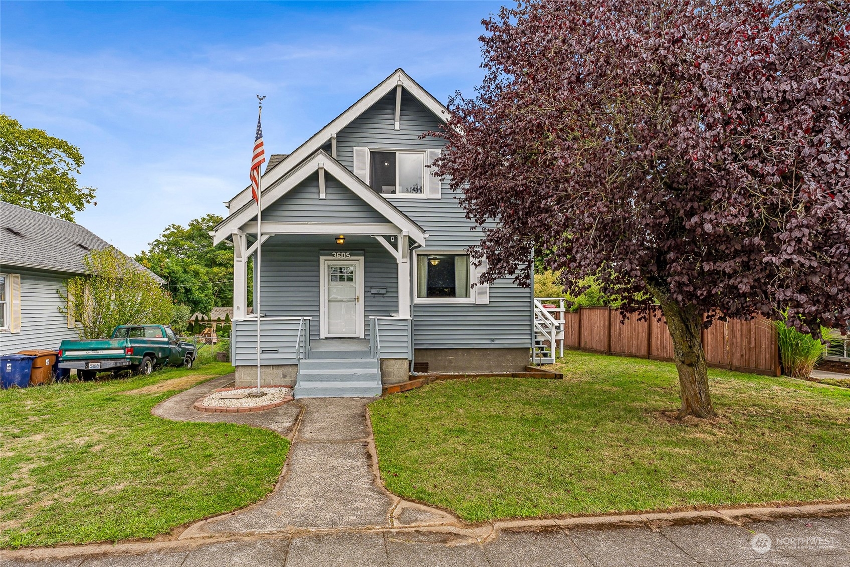 K St, Tacoma, WA 98418
