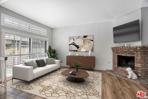 703-7100 Balboa Blvd, Van Nuys, CA, 91406 | Card Image