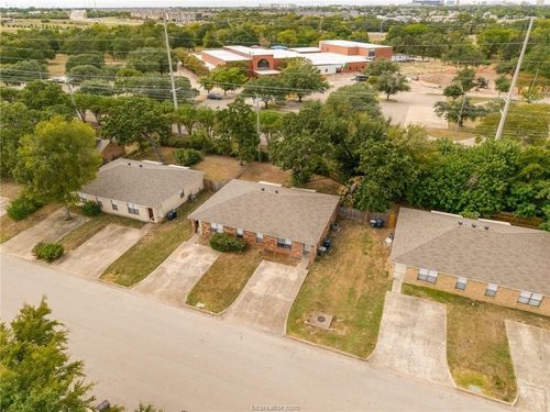 621 W Ridge Dr, College Station, TX, 77845-6544 | Card Image