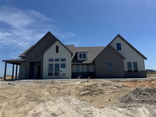 560 Aermotor Loop, Weatherford, TX, 76085-5802 | Card Image