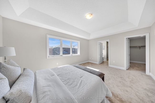 9 Av Micklefield, House other with 4 bedrooms, 3 bathrooms and 2 parking in Whitby ON | Image 25