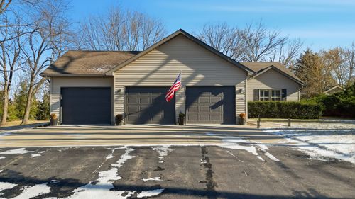2006 Avenue D, Sterling, IL, 61081-1188 | Card Image