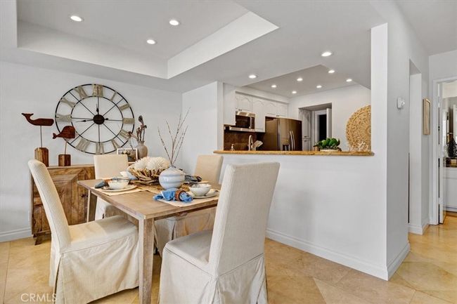 3366 Tempe Dr, House other with 2 bedrooms, 3 bathrooms and 2 parking in Huntington Beach CA | Image 12