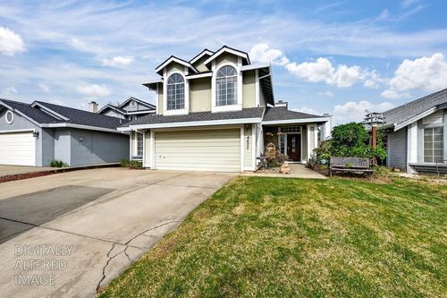 4625 Shade Tree Way, Antelope, CA, 95843-5836 | Card Image