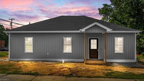 816 Vail Avenue, High Point, NC, 27260 | Card Image