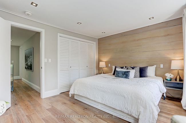 14 Marion St, House attached with 3 bedrooms, 3 bathrooms and null parking in Toronto ON | Image 31