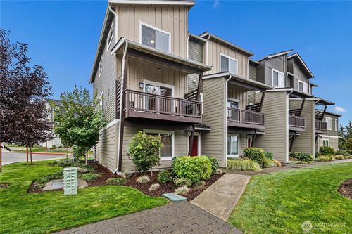 i-17541 110th Ave E, Puyallup, WA, 98374-1017 | Card Image