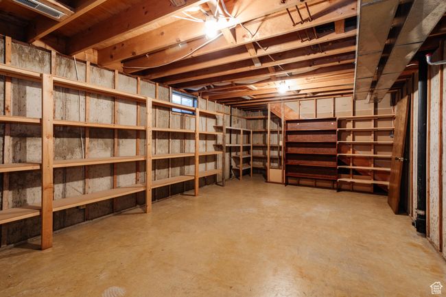 View of unfinished basement | Image 30
