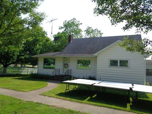 205 Prentiss St, Allen, MI, 49227-9301 | Card Image