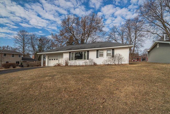 29-Exterior Front Elevation | Image 29