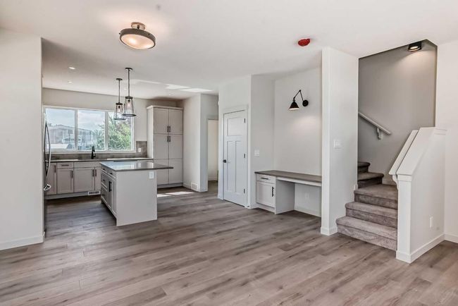 41 White Pelican Way, Home with 3 bedrooms, 2 bathrooms and 2 parking in Lomond AB | Image 7