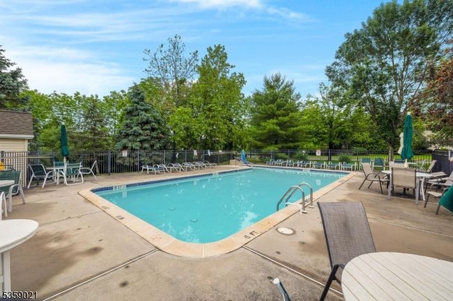 7013 Brookfield Glen Dr, Townhouse with 2 bedrooms, 2 bathrooms and null parking in Belvidere NJ | Image 35