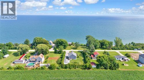 1311 Bluff Line, Wheatley, ON, N0P2P0 | Card Image