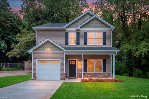 2901 Weisner Ct, Winston Salem, NC, 27127-3900 | Card Image