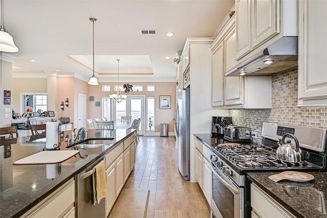 5101 Allen Cay Dr, House other with 4 bedrooms, 4 bathrooms and null parking in Texas City TX | Image 36