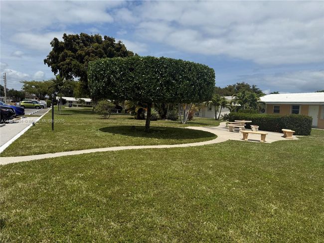 APT-12 - 3800 Ne 21 St Ave, Home with 1 bedrooms, 1 bathrooms and null parking in Lighthouse Point FL | Image 16
