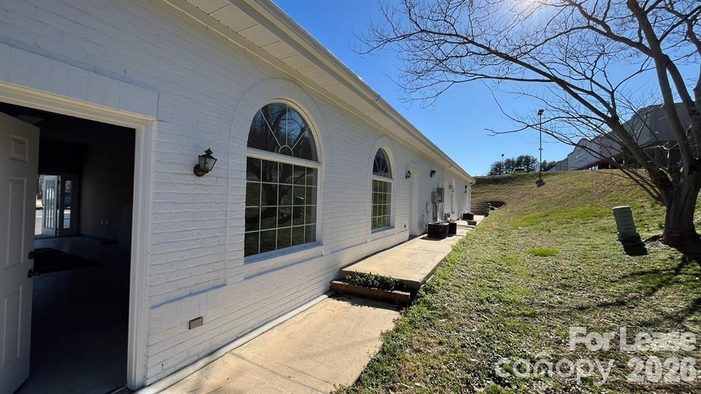 710 E Centerview St, China Grove, NC 28023