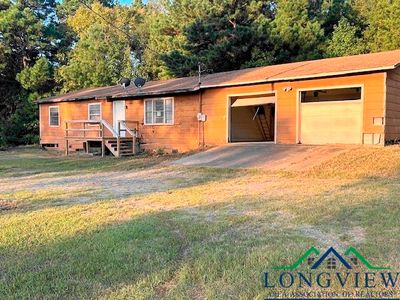 10955 Fm 1649, House other with 3 bedrooms, 2 bathrooms and null parking in Ore City TX | Image 1