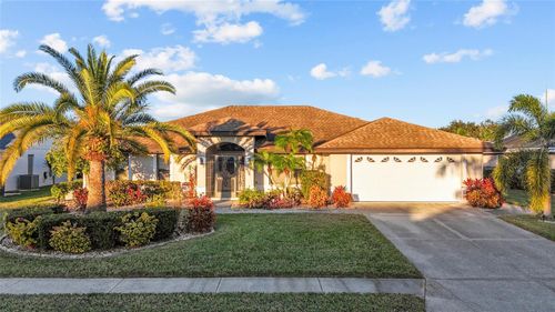 4219 Presidential Avenue Cir E, Bradenton, FL, 34203-3400 | Card Image